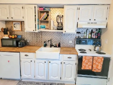 FARMHOUSE CHIC - LARGE 1 BEDROOM Image# 3