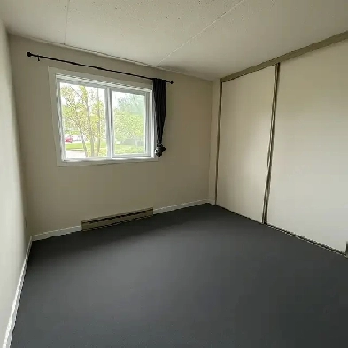 Beautiful TWO BEDROOM apartment Image# 1