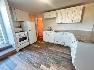 1 Bed, 1 Bath - Northend Halifax -Nov.1st Image# 1