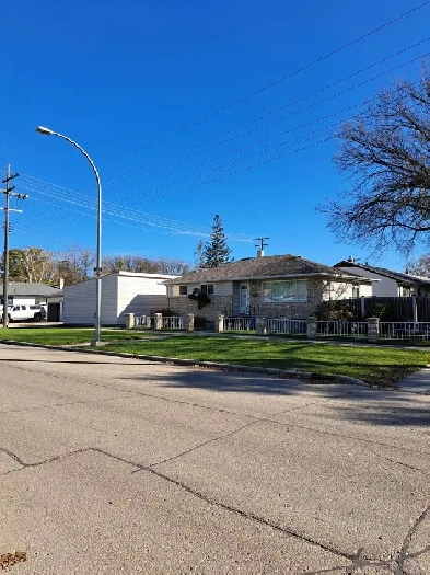 HOME FOR SALE Image# 4