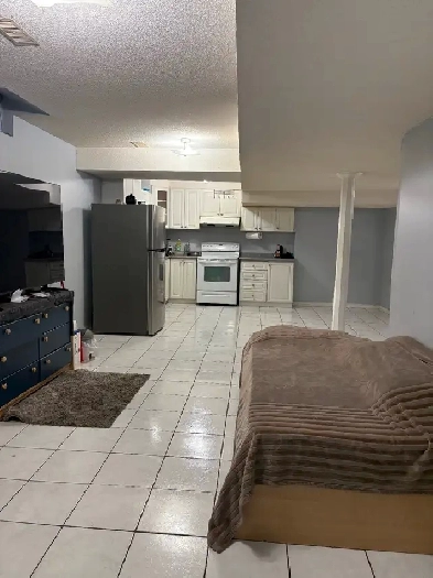 2 bedroom basement for rent in Woodbridge. No pets and no smokin Image# 1