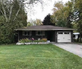 Cozy three bedroom short term rental Image# 7