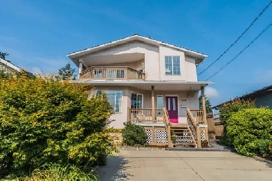 Character Home With Dream Shop! 635 Park Avenue Image# 2