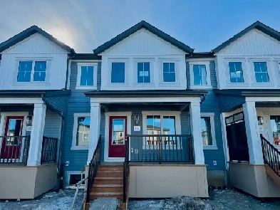 Hearthstone 3 Bed 2.5 Bath Dbl Garage Sherwood Park Image# 1