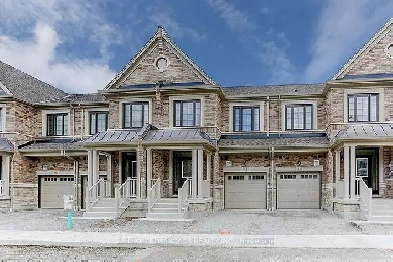 Townhouse for lease in Whitby, Ontario Image# 7