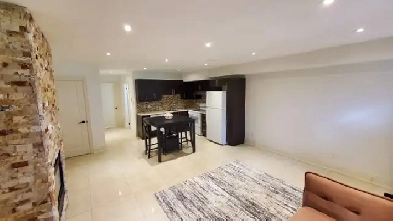 Modern Bright Basement Apartment for Rent (Richmond Hill) Image# 4