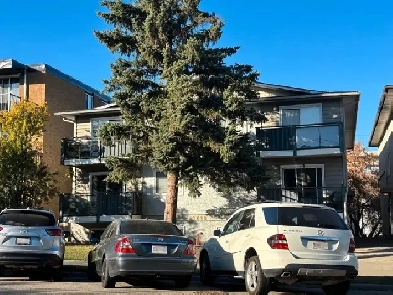 1-Bedroom Condo with Balcony and Parking for Rent Image# 1