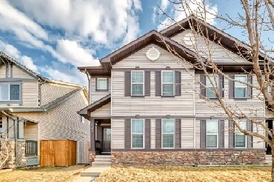 Family Home for under 500K in Airdrie Image# 7