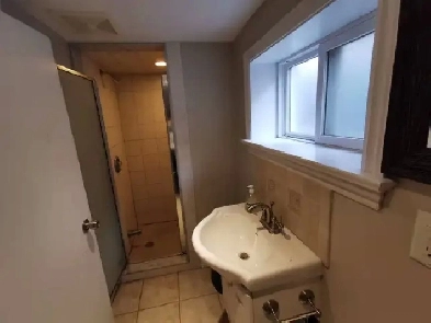 Furnished 1 Bedroom Apartment Near Yonge/Sheppard Start Nov 1 Image# 1