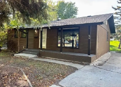 5 BR Charleswood Home for Rent Image# 4