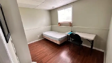 1st Oct Private room opp Fanshawe Oxford -$750 Image# 5