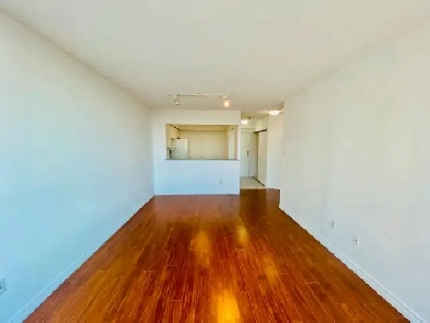 MAKE IT YOURS FOR $2250/MONTH ALL INCLUSIVE IN MISSISSAUGA Image# 4