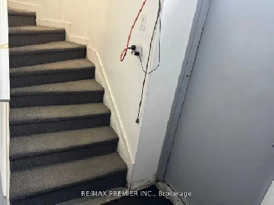REAL ESTATE Image# 7