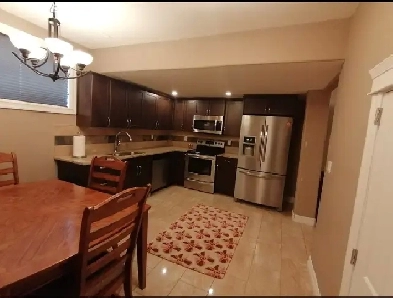 Spacious 2 bedrooms with 2 ensuites to rent in timberlea. Image# 3