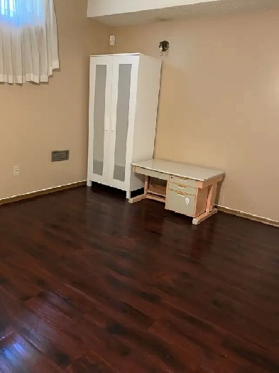 5 min Walk to Whitehorn Ctrain/ Near Airport and Industrial Area Image# 4