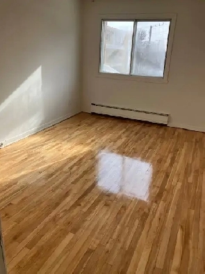 4 1/2 Alouer Saint Leonard Image# 1