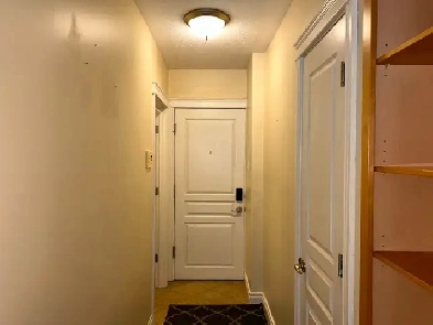 Prime Location Calgary Downtown 2Bedroom Apartment only &1650 Image# 1