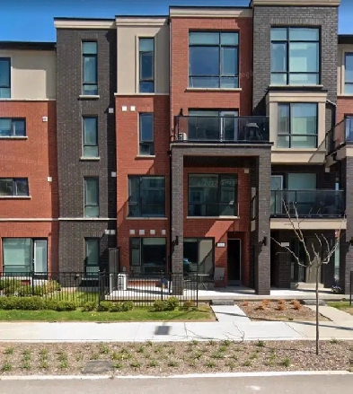 Condo Townhome 2 bed / 2 bath, rental with 2 parking Image# 1