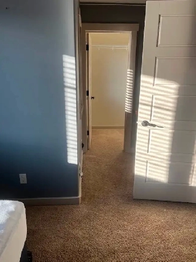 Room for rent in Airdrie Image# 2