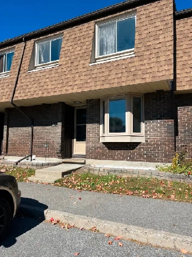 Beacon Hill / $2,675.00 / All Inclusive / Townhouse Image# 8