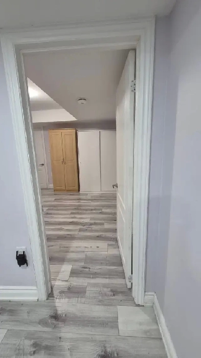 1 Bedroom Basement Image# 7