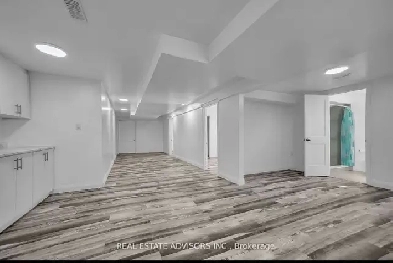 Beautiful walkout basement for rent Image# 4