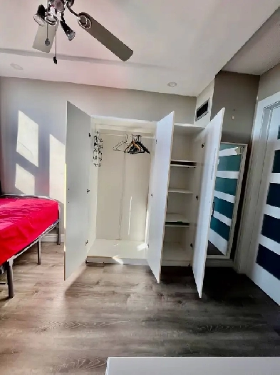 room  for rent Toronto Image# 1