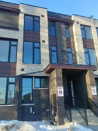 1 bf apart - Modern comfort meets nature and transit Image# 1