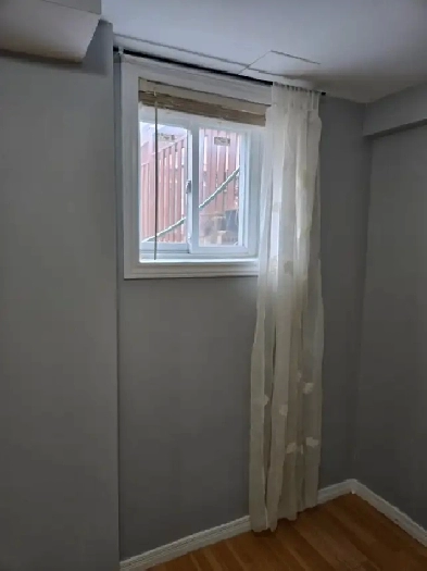 2 bedrooms basement for rent available near Brampton Civic Hospi Image# 1