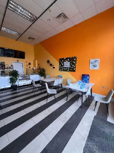 High-Traffic Restaurant for Lease! Image# 1