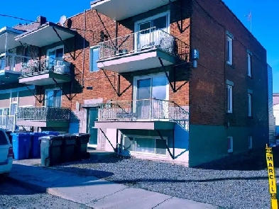 4 1/2 Longueuil a louer Image# 1