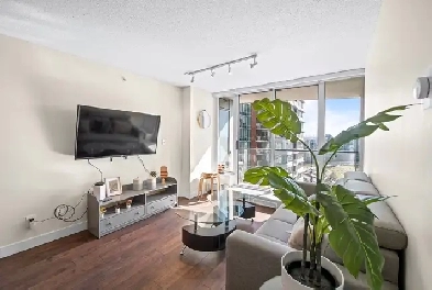 Perfectly located 2 Bed   Den Condo Image# 1