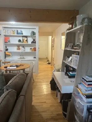 1 Bed/ 1 Bath Downtown (Utilities Included) Image# 4
