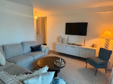 Updated 2-Bedroom, 1-Bath Condo in Acadia SE - Prime Location! Image# 1