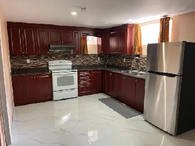 2 Bedrooms & 1 Betroom Basement Apartment for Rent