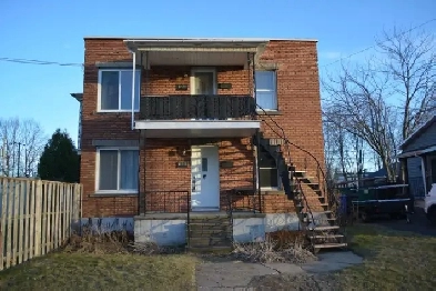 5 1/2 A LOUER IMMEDIATEMENT AU RDC D'UN DUPLEX A SOREL-TRACY Image# 3