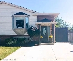 5 Bedroom, 2 bath House for Rent Image# 1