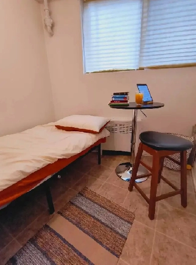 avail from Oct 13th. wifi 400mbps! non smoking. 20m to dt Image# 1