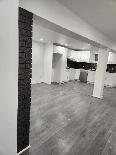 Grand 3 1/2 Image# 1