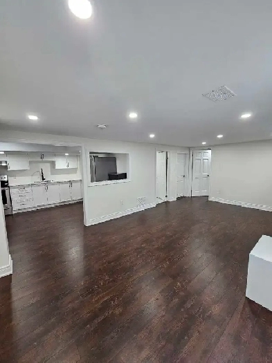 Legal, bright 2b1b basement apartment Image# 1