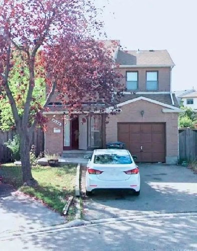 full House Available in Mississauga Image# 1