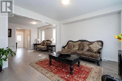 House for rent in Paris Brant Image# 1