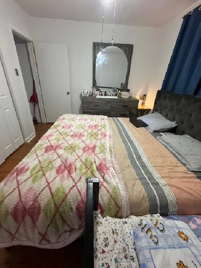 house for rent in down town Whitby Image# 1