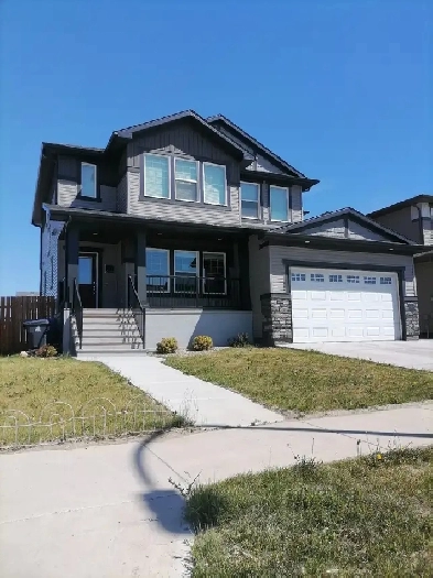 1339 sqft Duplex, 2018 built house in W. Lethbridge for sale Image# 2