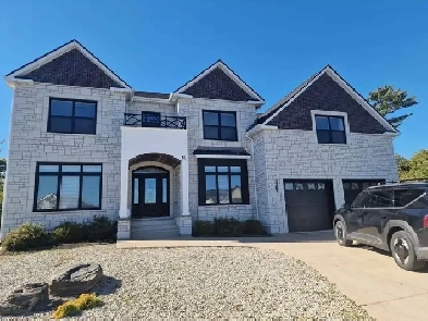 FOR RENT- FURNISHED - 5 bed HOUSE - Armdale/Purcells Cove Road Image# 1