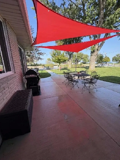 2 Bedroom Waterfront Home Image# 3