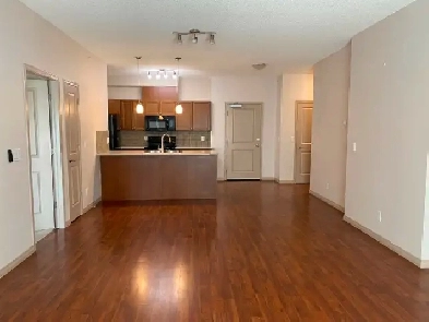 SW, CLEAN, TOP FLR 2 bd, 2Ba,   Den, 1140 sq ft, UG Park & STG Image# 1