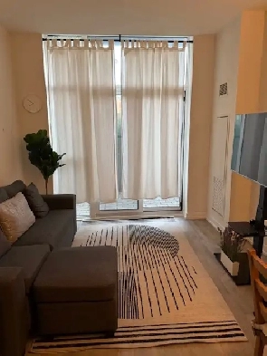 Toronto West Modern Retreat-1BR Fully Furnished Apartment Image# 1