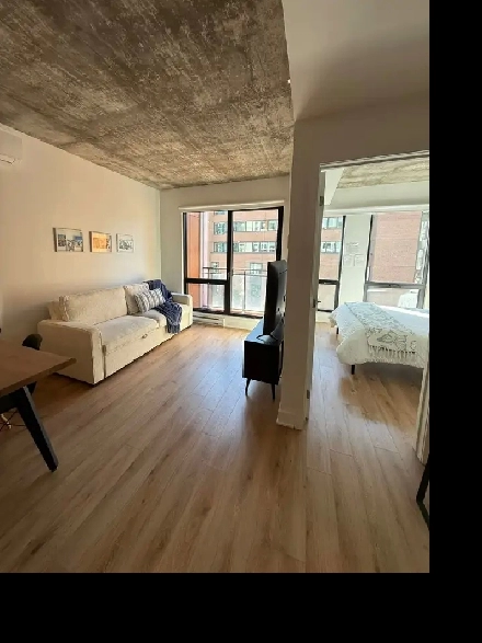 Transfer Lease for 3 1/2 Apartment in Downtown Montreal Image# 1