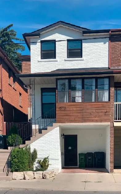 DAVENPORT Jr ONE BEDROOM Basement - Available November 1st  Image# 1